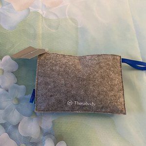 SEALED United Premium Plus Therabody Amenity Kit